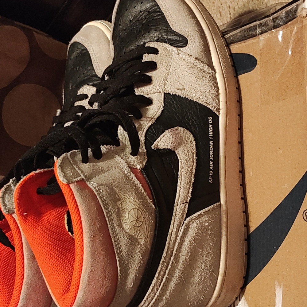 Air Jordan 1 Retro High OG Neutral Grey/Black